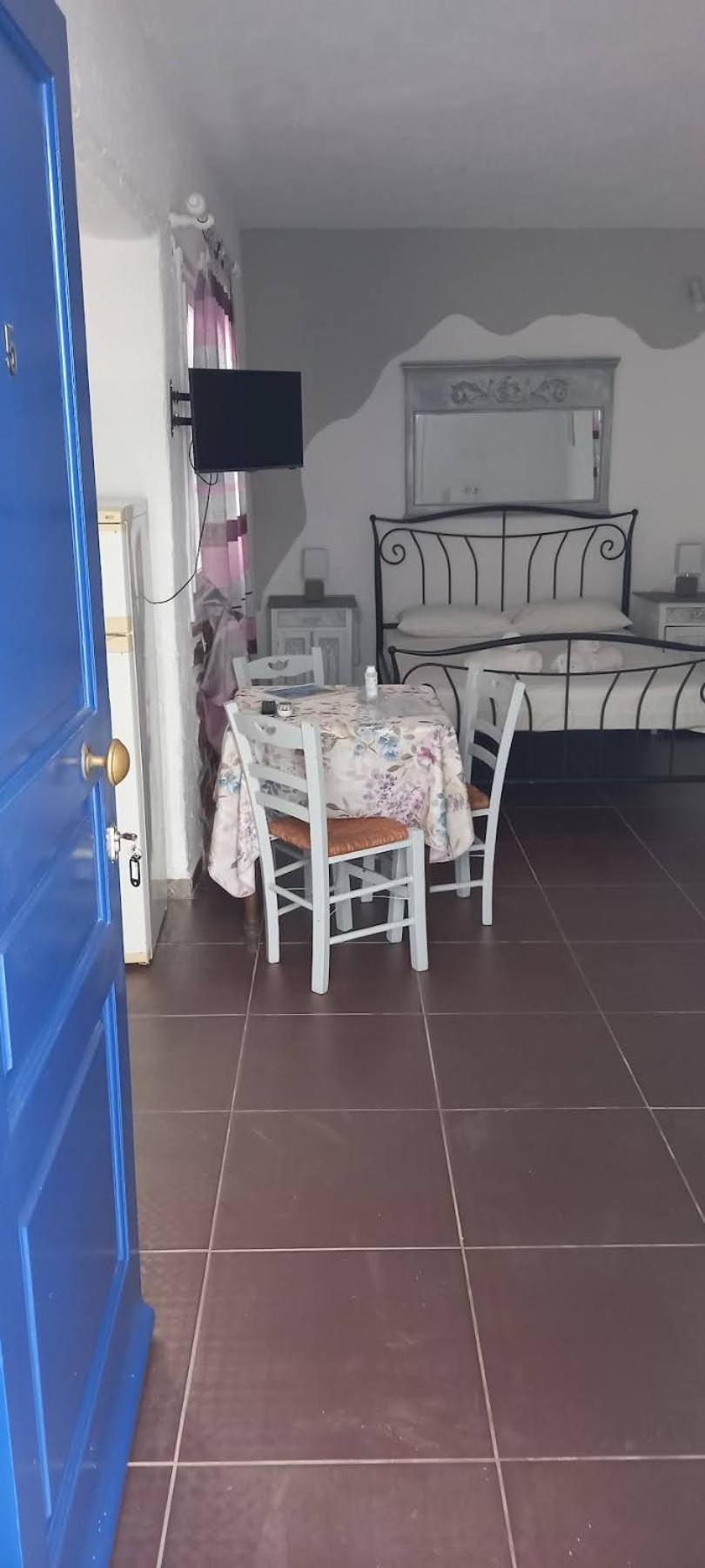 Aposperitis Rooms & Apartments Κίνι Εξωτερικό φωτογραφία